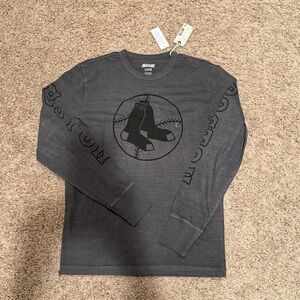 Men's Boston Red Sox’s Black Long Sleeve Shirt with Logo